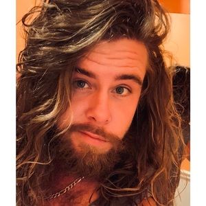 Meet your Posher, Tyler